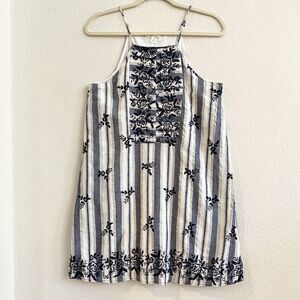 Francesca's Shift Dress Miami Embroidered‎ Chambray Summer Tunic Dress Sz S